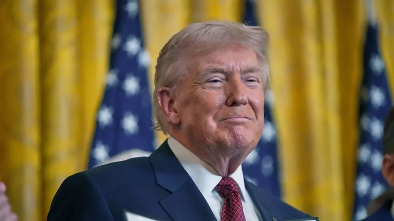 Trump’tan şaşırtan UFO hamlesi