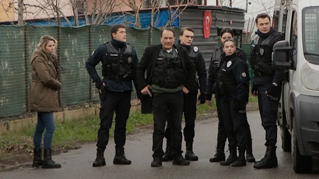 Arka Sokaklar’dan anlamlı vefa! Arka Sokaklar 741. Bölümde Güllü olayı işlenecek! 