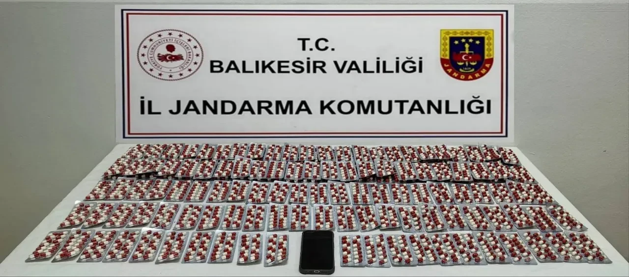 Balıkesir'de uyuşturucuya büyük darbe! 52 adrese operasyon düzenlendi