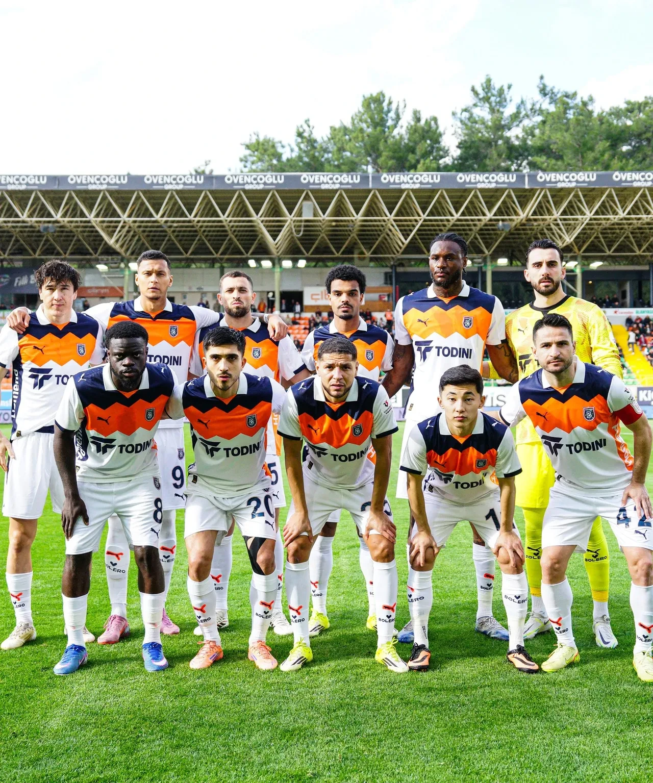 Başakşehir Akdeniz'de galip geldi: Alanyaspor deplasmanında zafer!