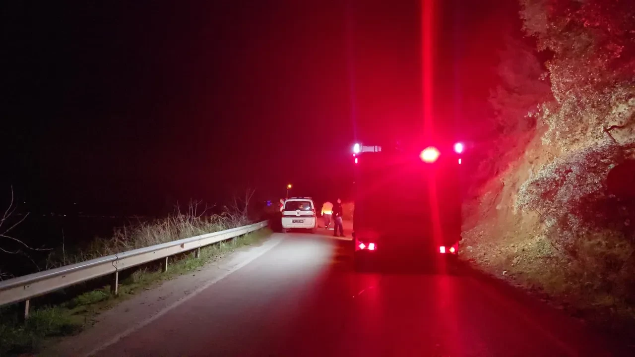 Bursa’da toprak kayması: Mudanya-Kurşunlu yolu trafiğe kapandı