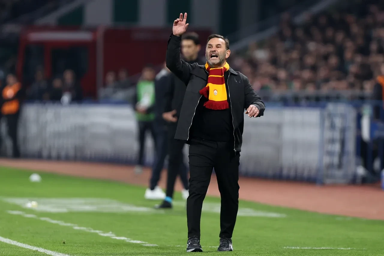 Galatasaray'da Okan Buruk'tan hakem vurgusu: "Büyük komedi"