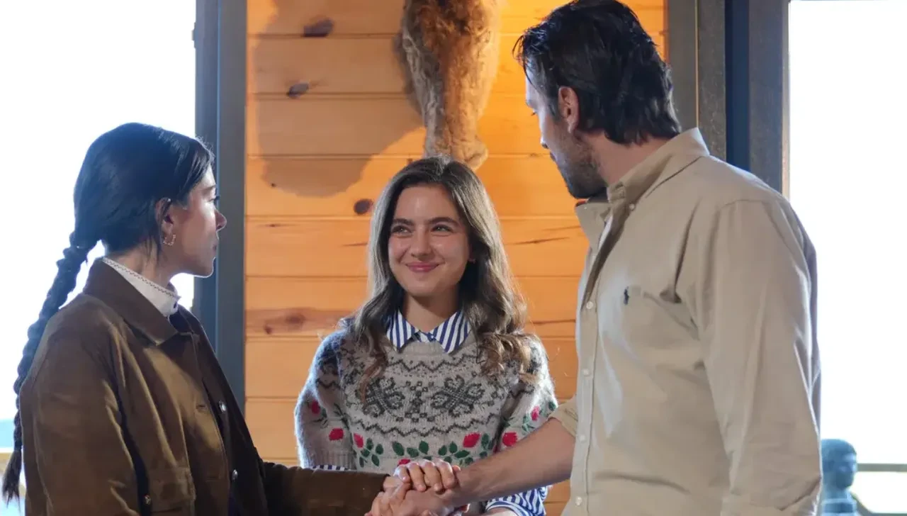 Taşacak Bu Deniz dizisi 20. bölüm fragmanı nefes kesti! Gezep, Eleni'yi öğreniyor! Taşacak Bu Deniz yeni bölümde neler olacak?