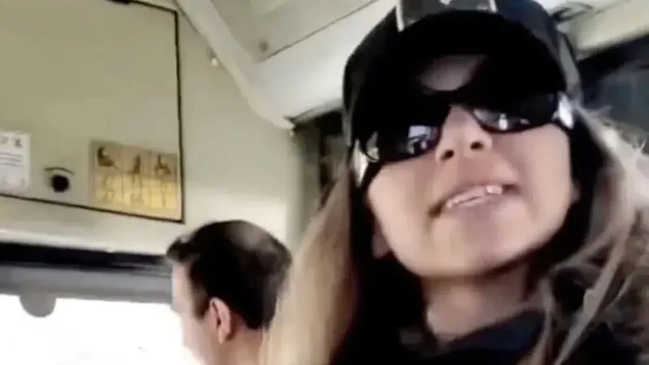 İETT'de köpek kavgası! 'Savcıyım' deyip tehdit etti, gerçek bambaşka çıktı: Gözaltına alındı