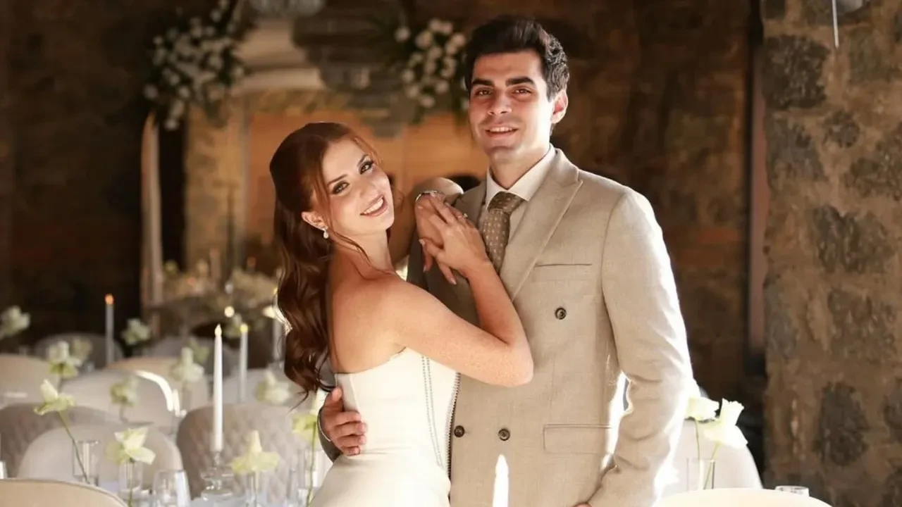 Sihirli Annem'in Çilek'İ Zeynep Özkaya kendi işini kurdu!