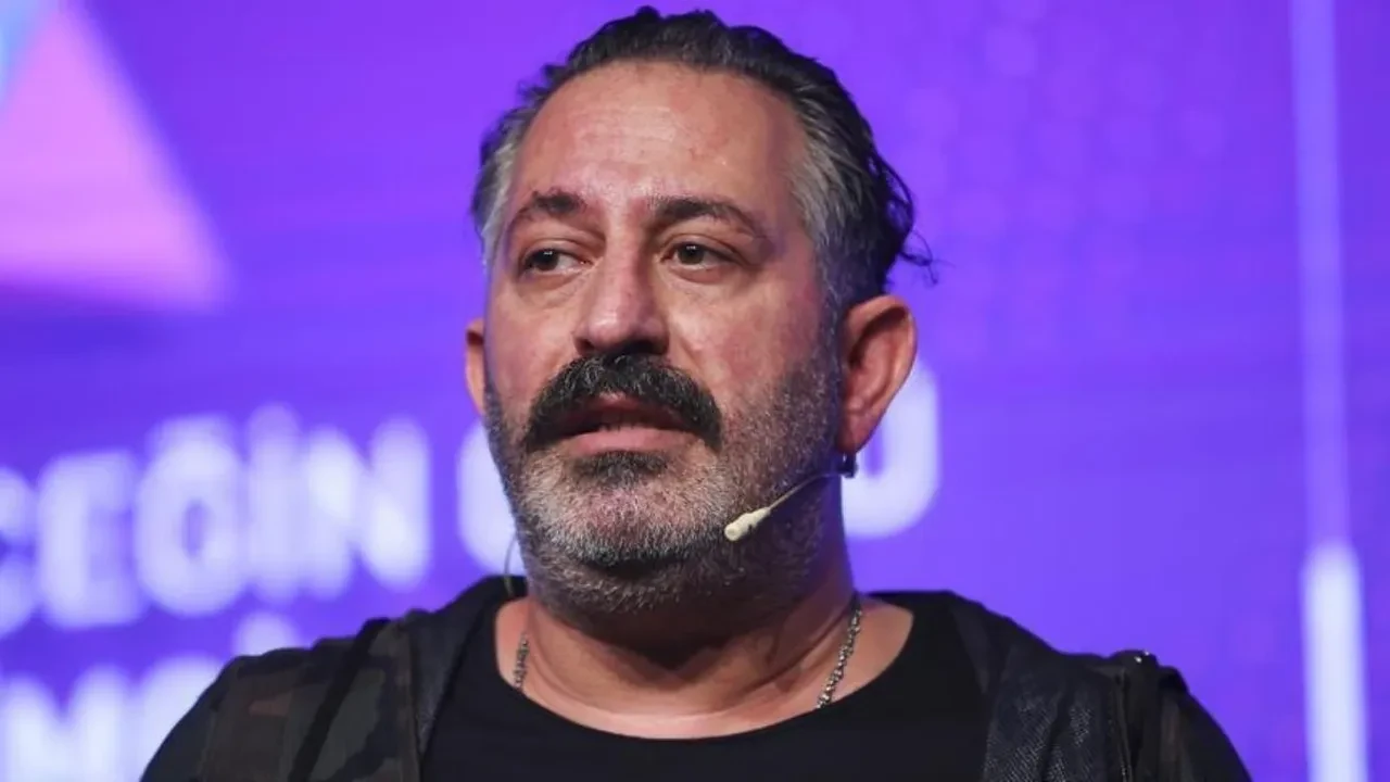 Aysu Baçeoğlu’dan şok eden Cem Yılmaz itirafı! “Gösteri için bilet istedim, 5 dakikaya arıyorum dedi aramadı”