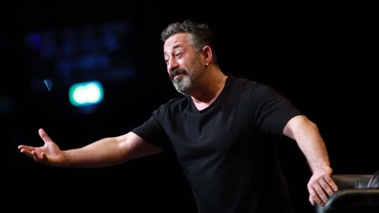 Aysu Baçeoğlu’dan şok eden Cem Yılmaz itirafı! “Gösteri için bilet istedim, 5 dakikaya arıyorum dedi aramadı”