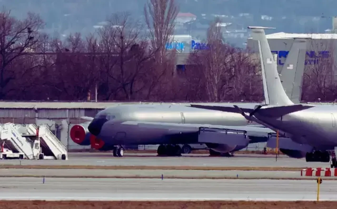 Bulgaristan'da dikkat çeken hareketlilik: ABD uçakları İran için beklemede, sivil uçuşlar engellenecek