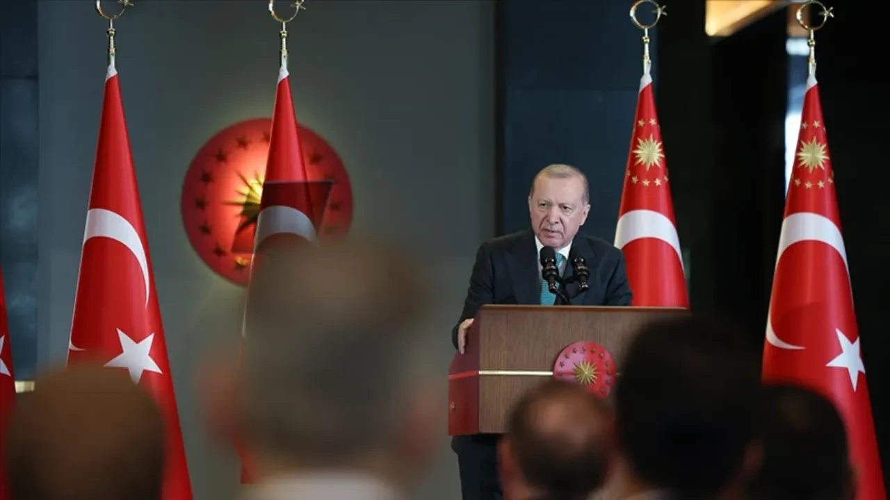 Cumhurbaşkanı Erdoğan'dan kurmaylarına 'umut hakkı' talimatı: Vatandaşa iyi anlatın
