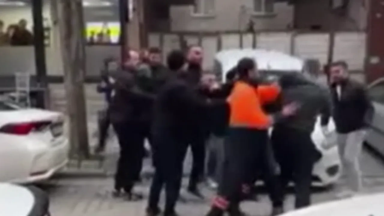 Fırın önünde park yeri kavgası: Pide sırasında saldırıya uğradı