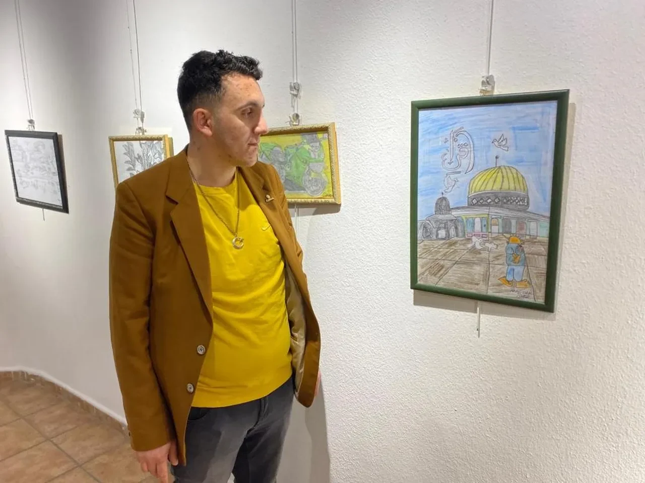 Karnesi kötü olunca evden kaçtı, camiye sığındı: Donmak üzereyken duyduğu ses hayatını değiştirdi 