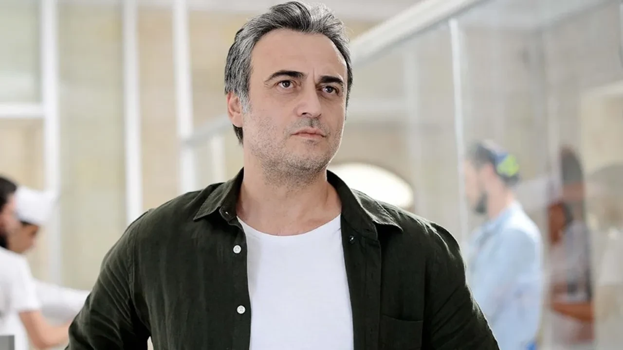 Kutsi stüdyoda gözyaşlarına hakim olamadı! Kızlarıyla ilk kez düet yaptı