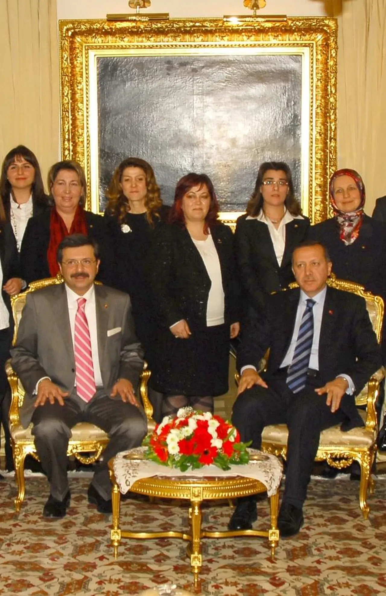 Memurluğu bıraktı, kendi markasını kurdu! Şimdi 100 kişiye iş veriyor