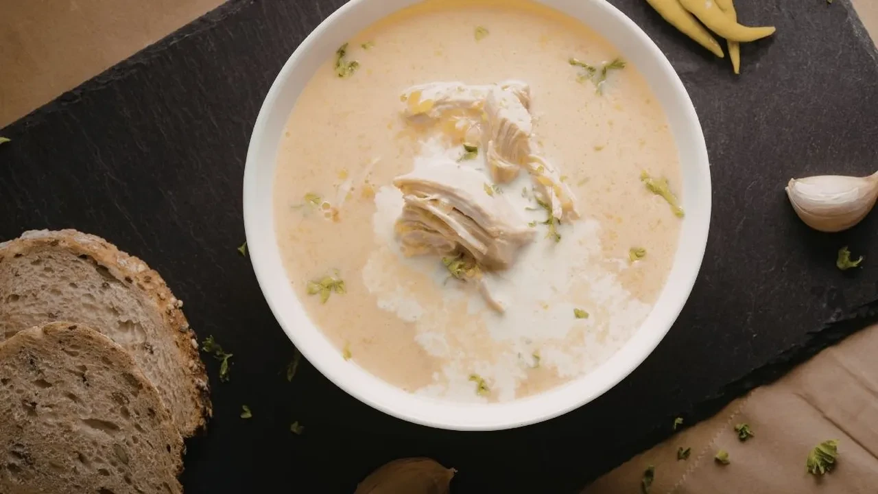 Mide yanmasına iyi gelen en iyi yoğurtlu tavuk! İftar sofralarında mis gibi lezzet