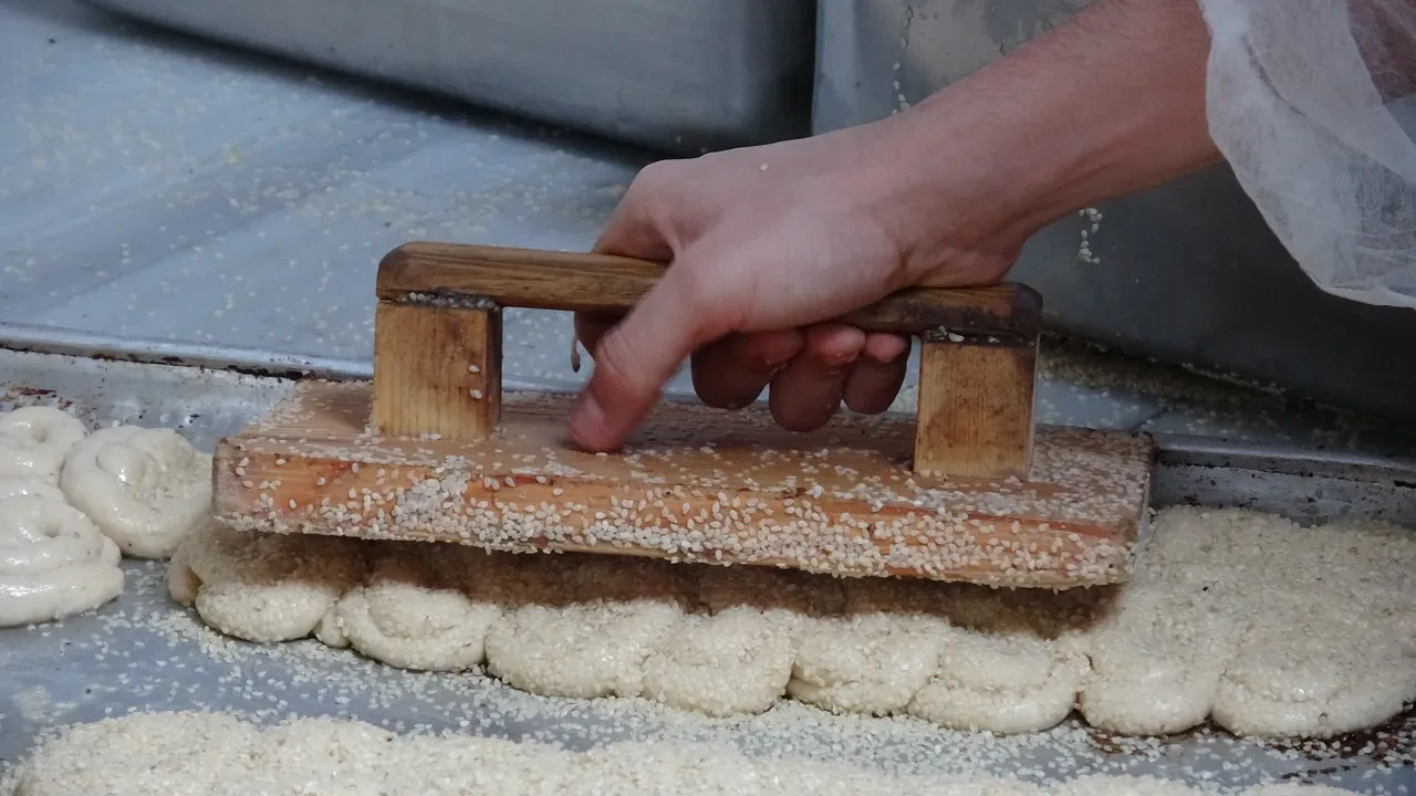 Sadece Ramazan’da yapılıyor! 7’den 70’e herkes alabilmek için sırada