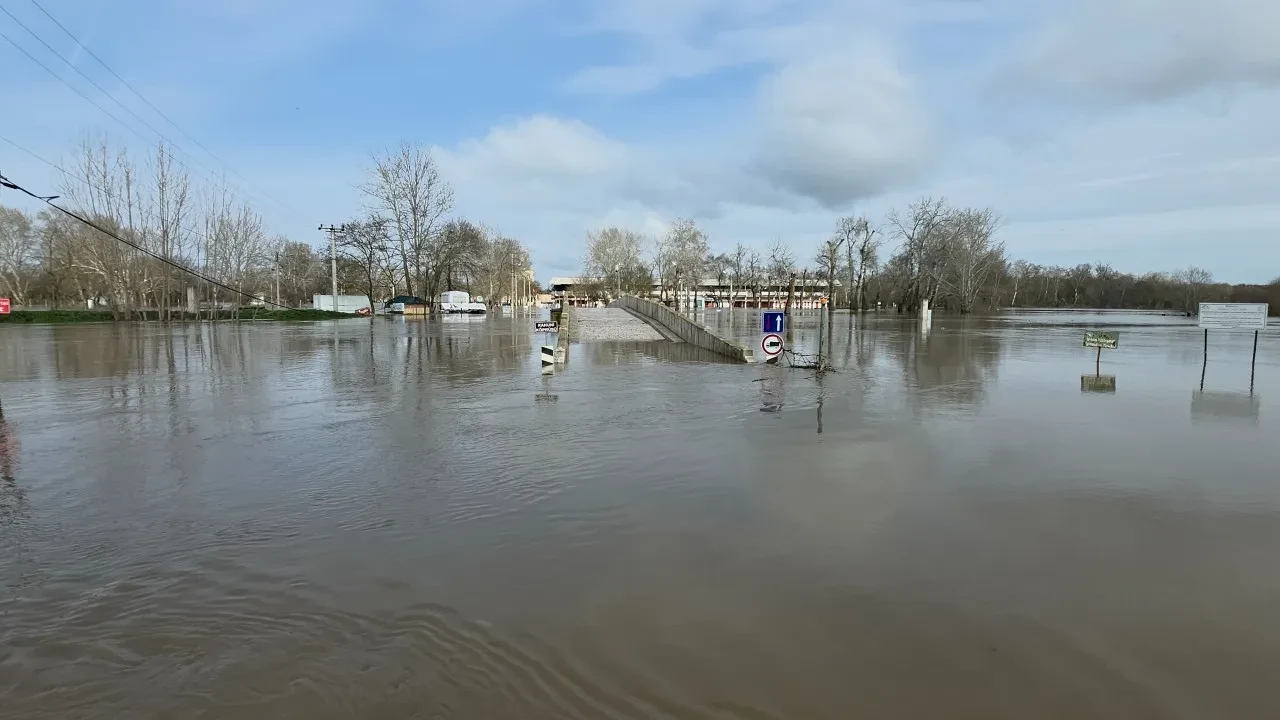 Selimiye Camii çevresinde sular taştı, ortaya çıkan manzara Sultanahmet'i aratmadı
