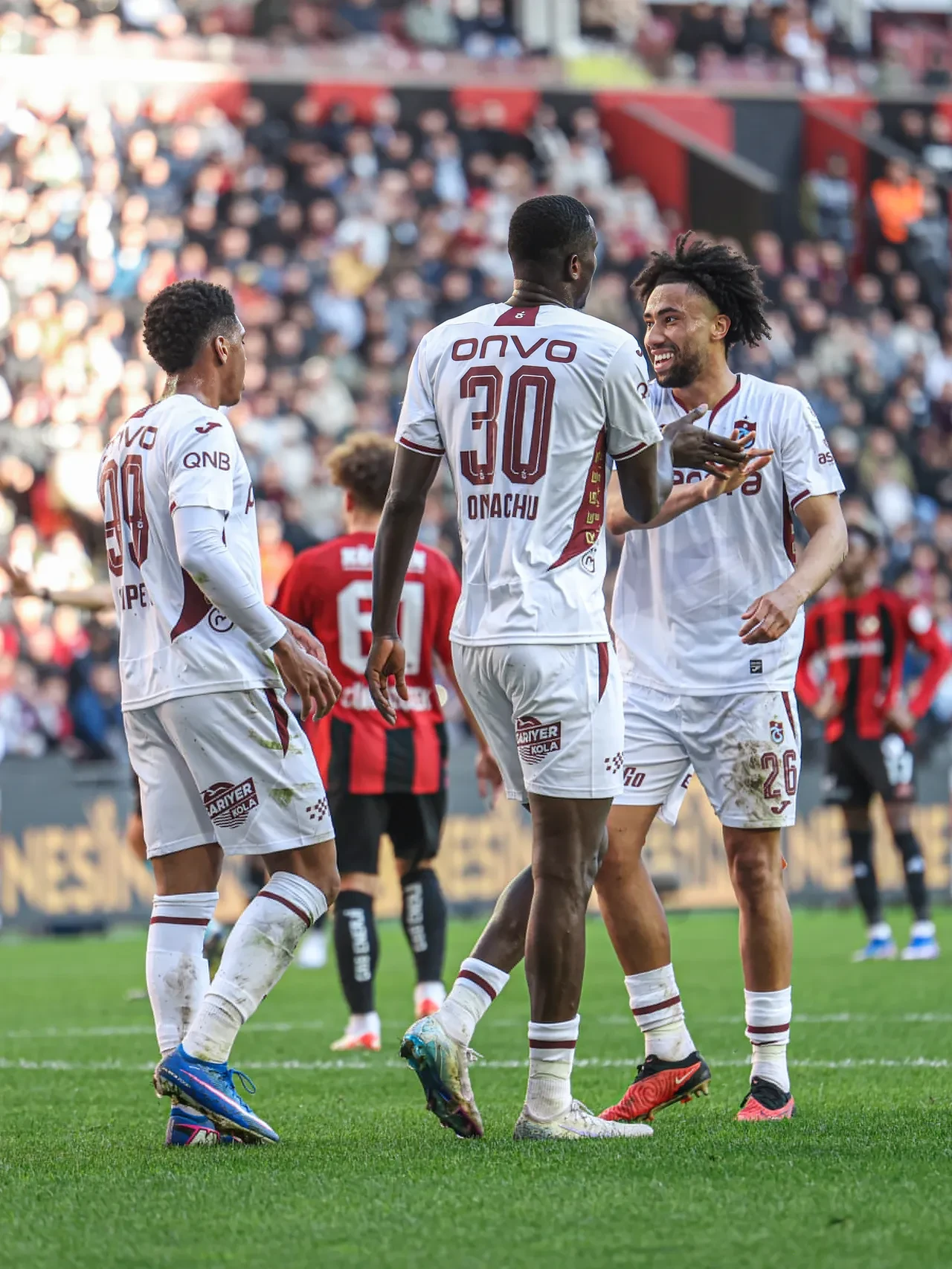Trabzonspor Gaziantep FK deplasmanında 1-0'dan geri döndü!