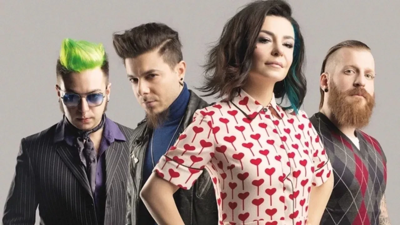 Yıllar önce ayrılan Model grubundan şaşırtan hamle! Eski grup üyeleri birbirlerini sosyal medyadan takibe aldı