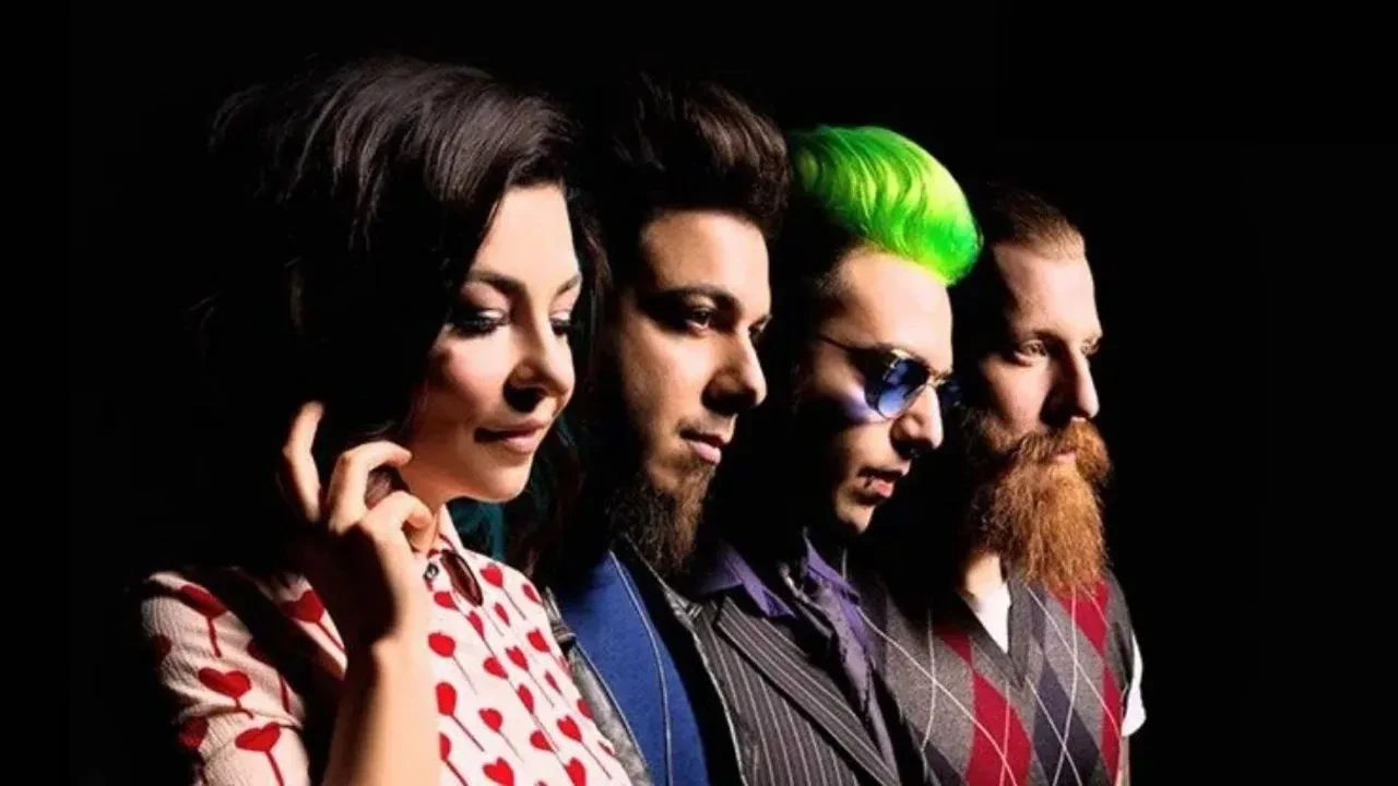 Yıllar önce ayrılan Model grubundan şaşırtan hamle! Eski grup üyeleri birbirlerini sosyal medyadan takibe aldı