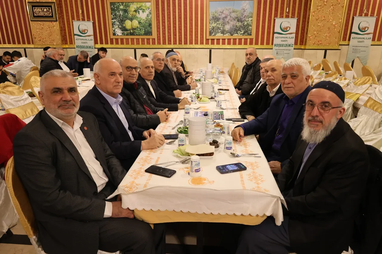 Adıyamanlılar Vakfı’nın 30. geleneksel iftarında binlerce kişi buluştu