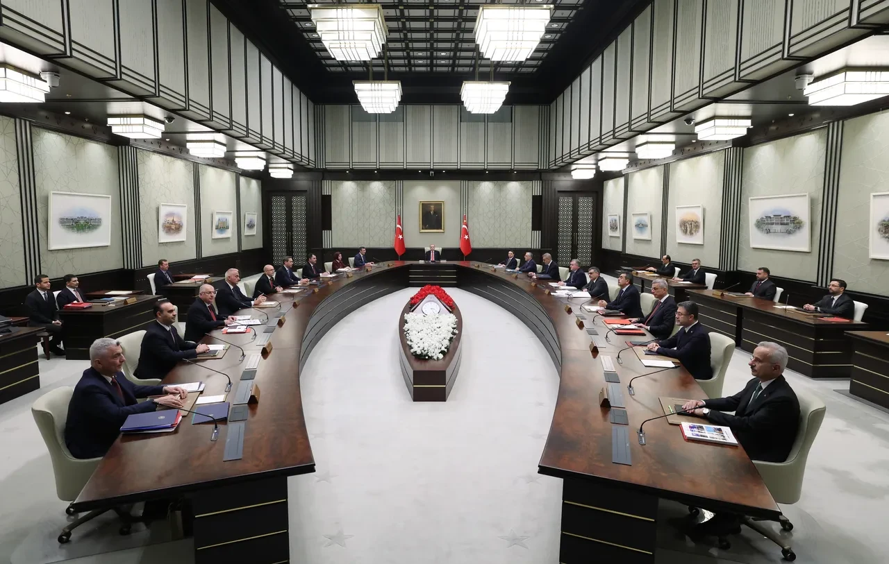 Cumhurbaşkanı Erdoğan'dan son gelişmelere dikkat çeken yorum: 'Dünyada Türkiye rüzgarı esiyor'