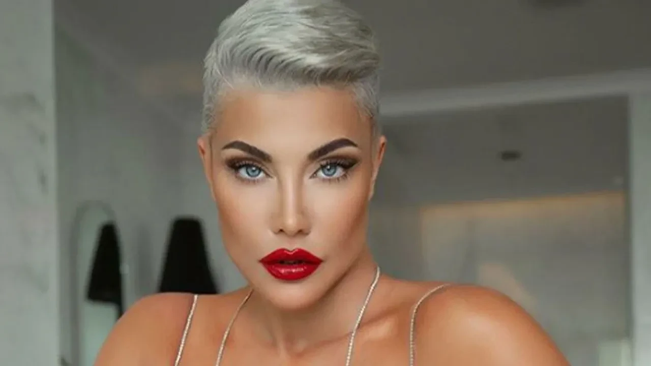 Deniz Akkaya: Karanlık partilere tanıklık ettim