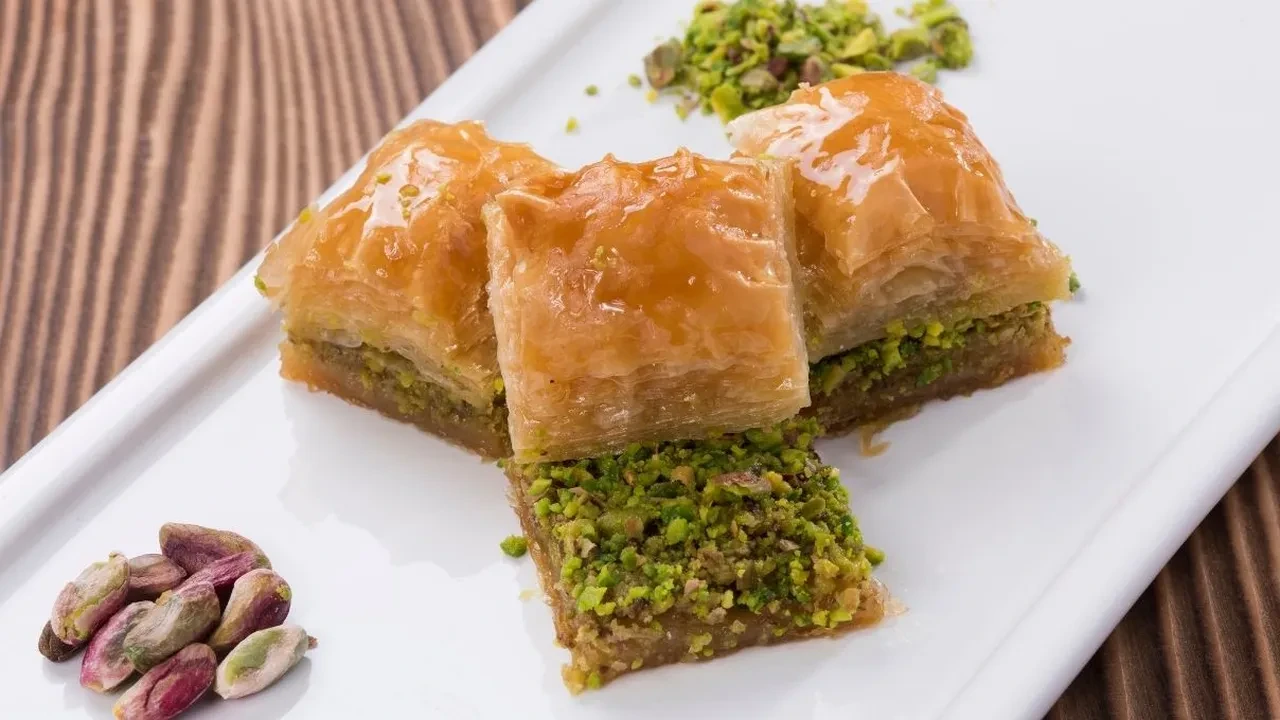Diyet yapanlar için glutensiz misler gibi çıtır baklava tarifi!