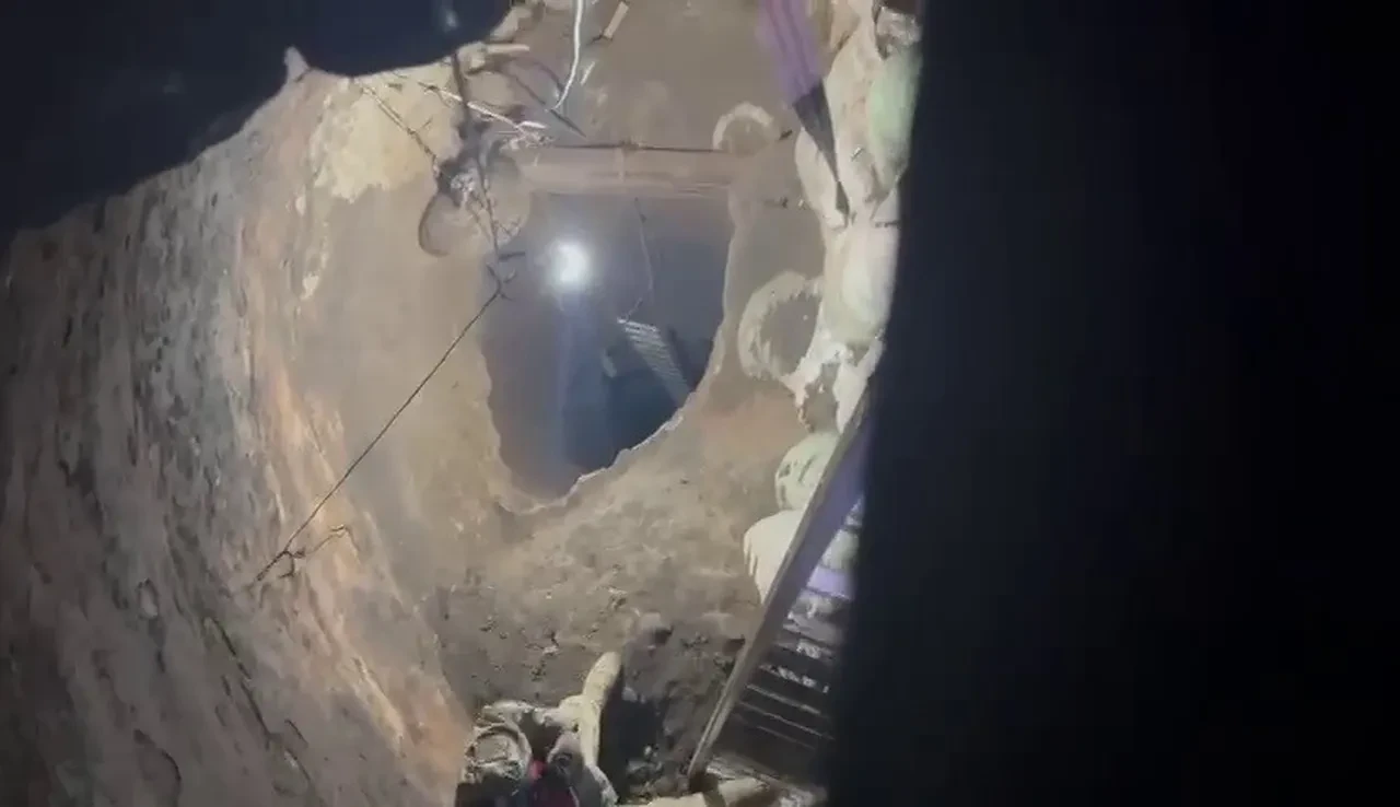 Görenler şaşkın: Define bulma hayaliyle evinin bahçesine 40 metrelik kuyu kazdı