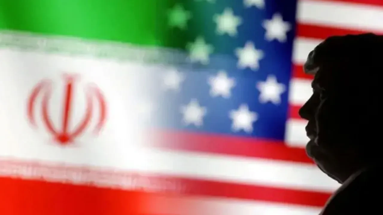 İran’da siber operasyon şoku! 50 bin kişiye "Trump" mesajı gönderildi