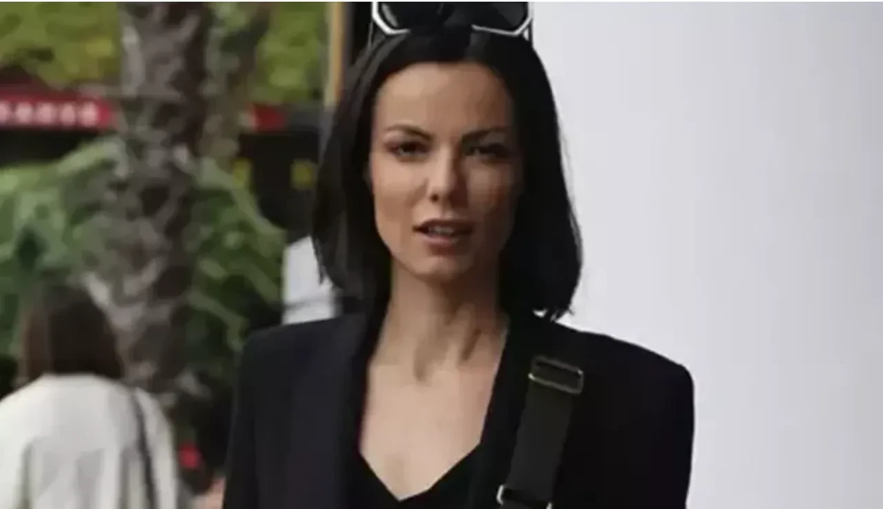 Model Simge Ünal, yardım çağrısında bulundu: Başıma bir şey gelirse sorumluları bunlar 