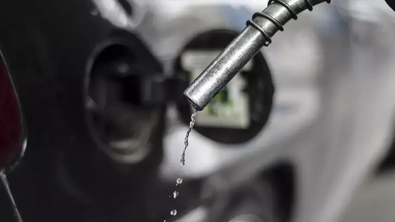 Motorine zam ne zaman gelecek bu akşam mı? Motorin güncel fiyat listesi