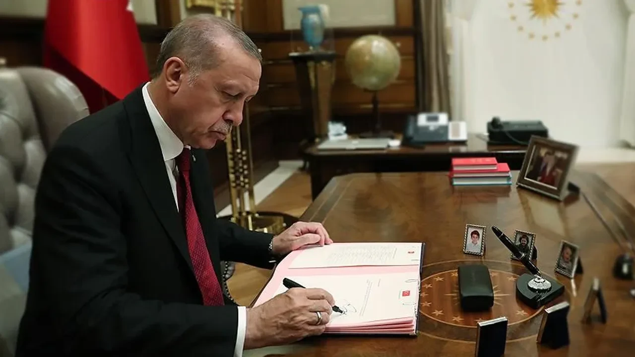 Osman Açıkel İçişleri ve Adalet bakanlarından sonra 5 bakanın daha değişeceğini duyurdu