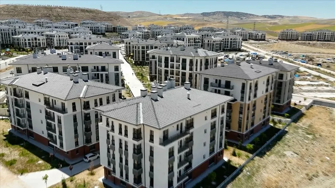 TOKİ Uşak kurasına katılacaklar listesi! Uşak TOKİ kura çekimi yarın yapılacak