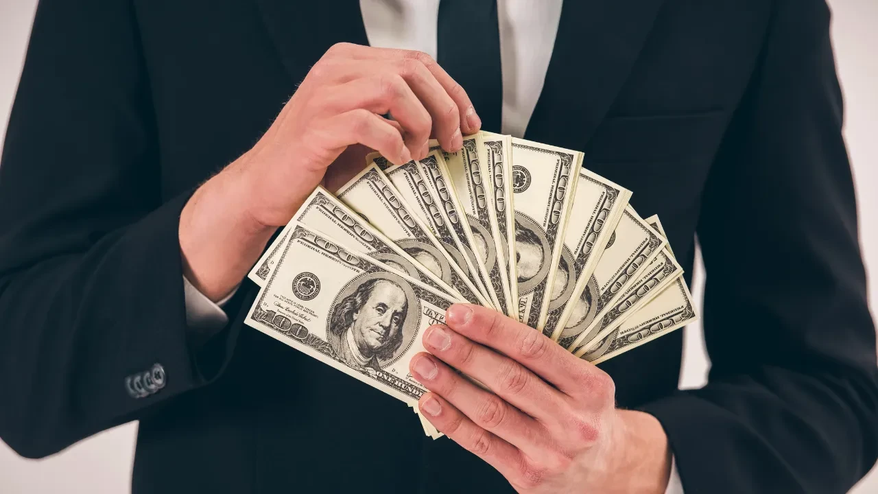 Zenginlik genetik mi? Prof. Dr. Oytun Erbaş'tan çok tartışılacak zenginlik formülü