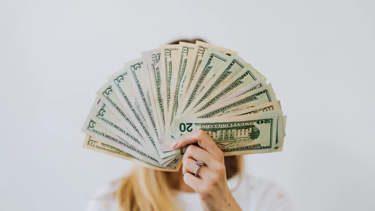 Zenginlik genetik mi? Prof. Dr. Oytun Erbaş'tan çok tartışılacak zenginlik formülü