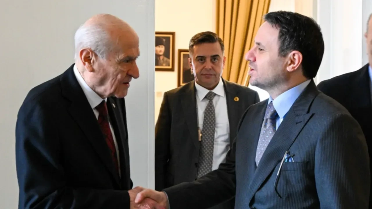 Adalet Bakanı Akın Gürlek'ten Devlet Bahçeli'ye sürpriz ziyaret