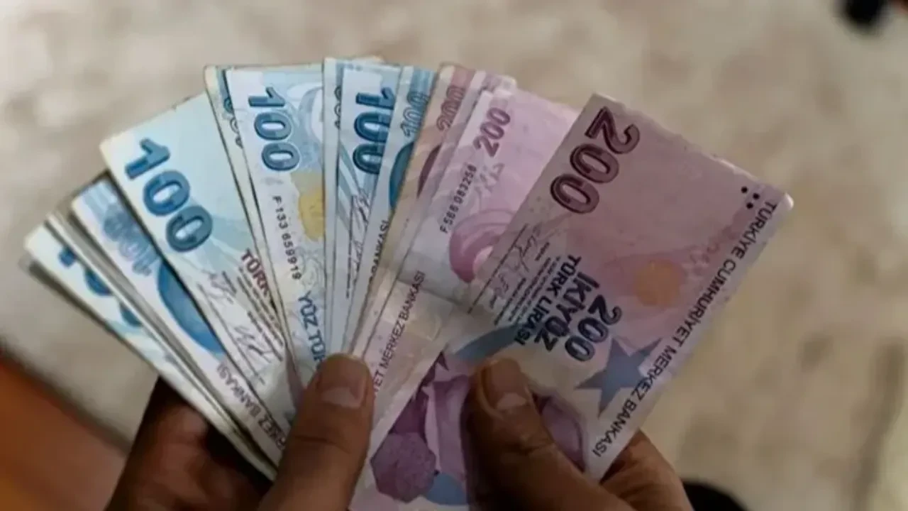 Emekli bayram ikramiyesi 2026 ne kadar? Zamlı emekli bayram ikramiyesi tarihi