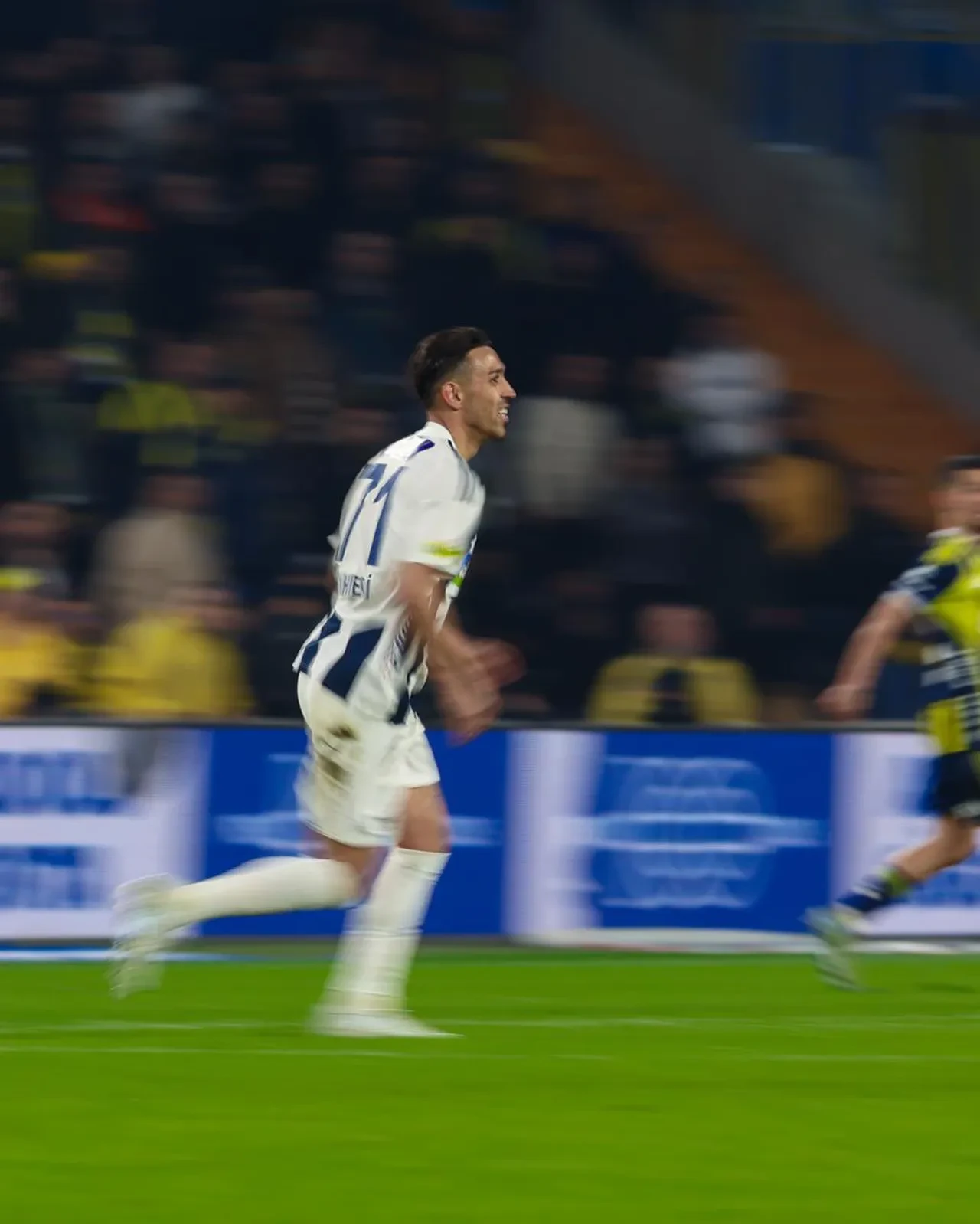 Emre Belözoğlu'ndan Fenerbahçe sözleri: "Vefasızlık da gördüm"