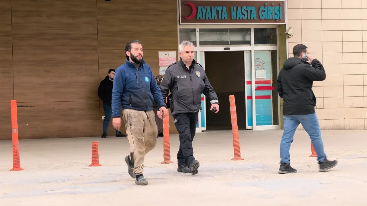 İftara dakikalar kala dehşet! Kapıyı kıran eşinden kaçan kadın balkondan atladı