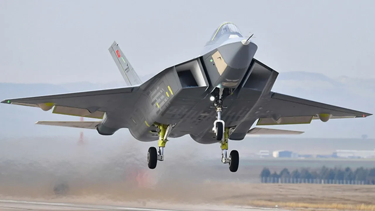 KAAN savaş uçağının gelişimi için kritik aşama! Yerli yazılım vurgusu