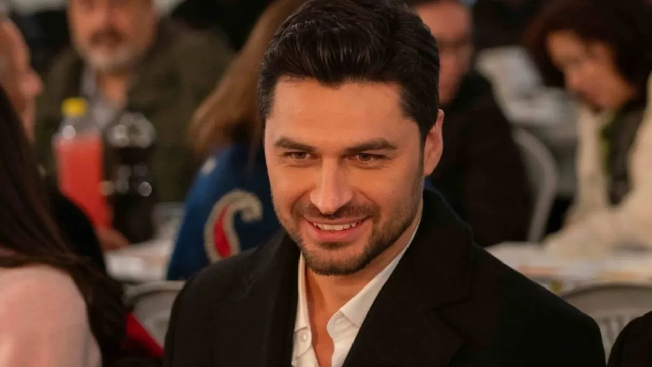 Kızılcık Şerbeti dizisi 127. bölüm 2. fragman büyük ses getirdi! Ünal ailesine yeni bebek sürprizi herkesi şaşırttı