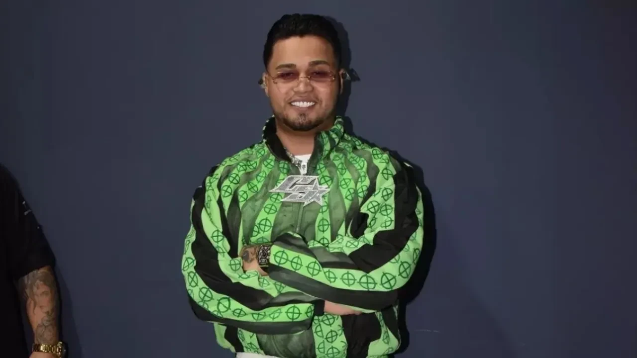 Lvbel C5’in çocukluk fotoğrafı ortaya çıktı! Sosyal medya yıkıldı