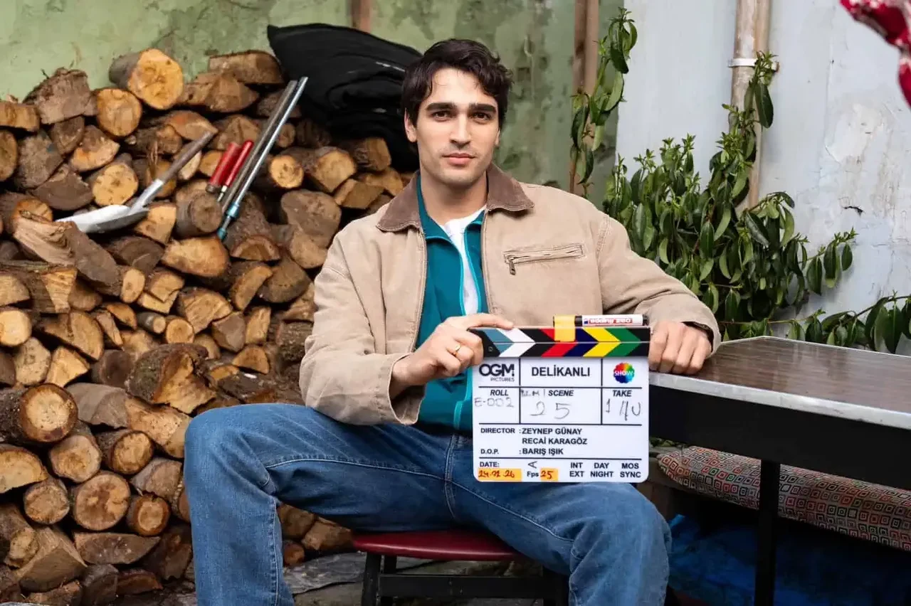 Mert Ramazan Demir'in yeni dizisi Delikanlı sete çıktı! İlk kare yayınlandı, tarih netleşti