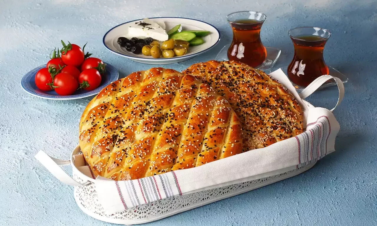 Ramazan pidesi dolması nasıl yapılır? Gelinim Mutfakta'da kaçırılan püf noktası!