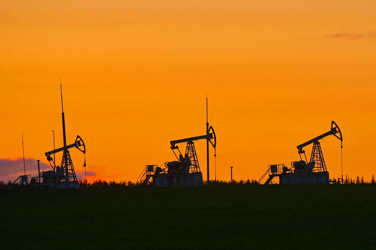 Rus petrolüne yaptırım kıskacı: Fiyatlar ucuzladı