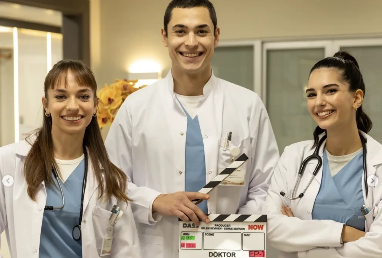 Sahtekarlar dizisi final mi yapacak? Doktor Başka Hayatta'nın yayın günü belli oldu