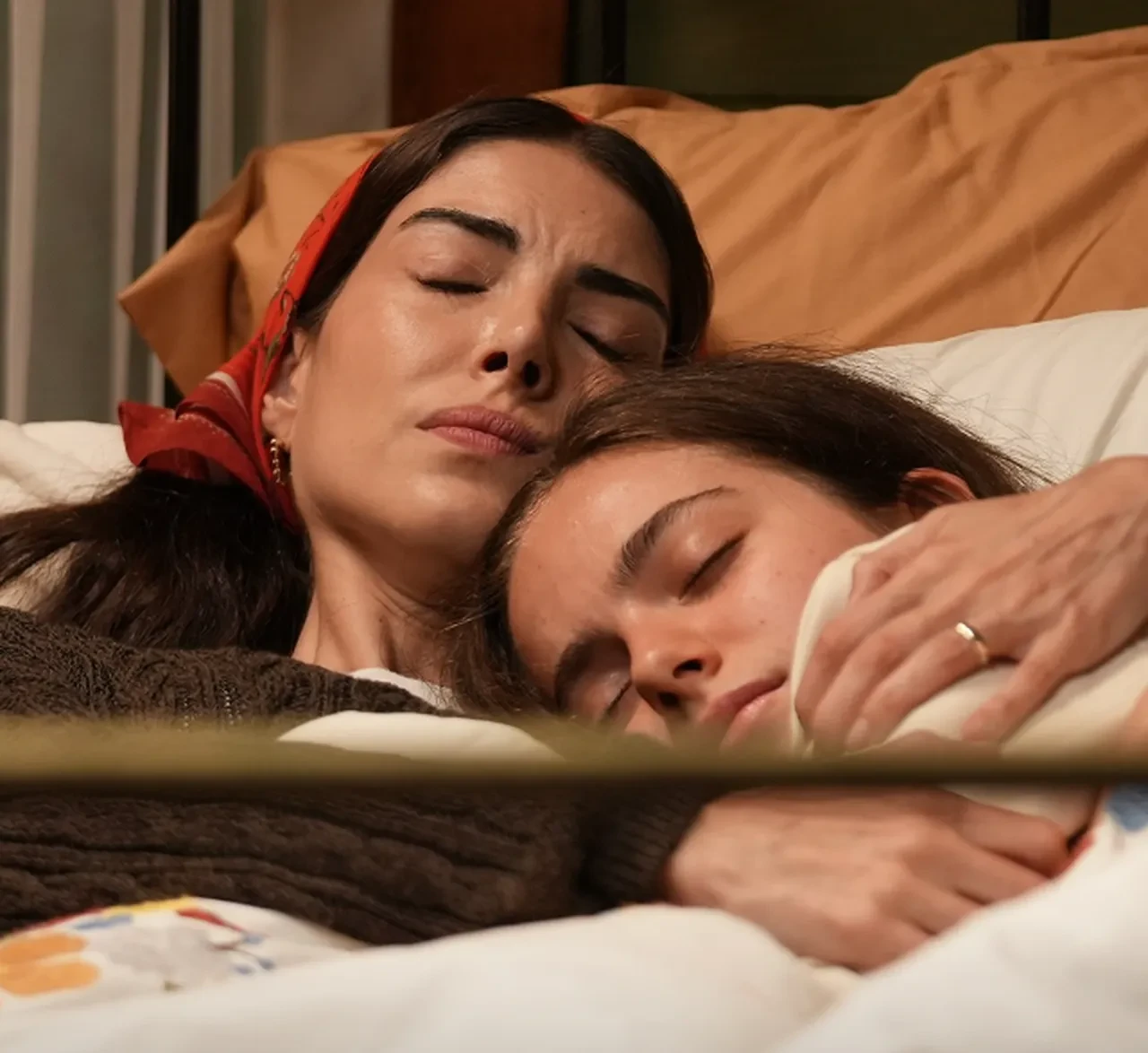 Taşacak Bu Deniz'in yıldızı Deniz Baysal'dan Ava Yaman yorumu! İlk kez konuştu