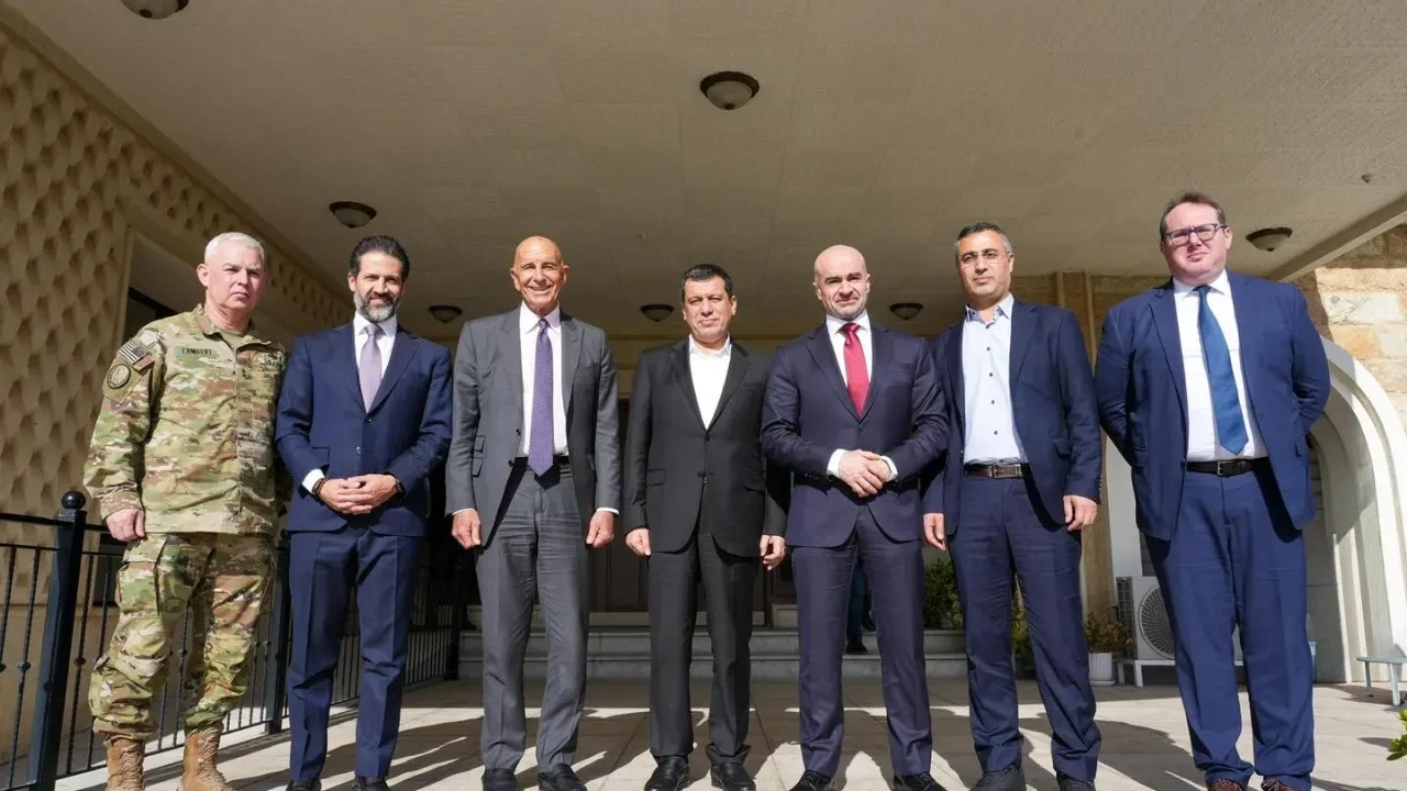 Tom Barrack, SDG ele başısı Mazlum Abdi ile görüştü: Anlaşmanın yol haritası masada