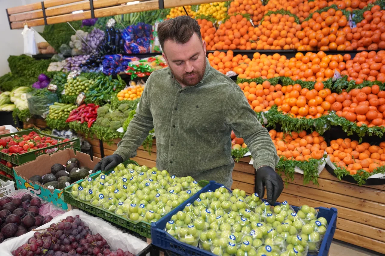 Yeşil eriğin kilosu 500 dolara satılıyor! Ön sipariş ile Türkiye’den ithal ettiler