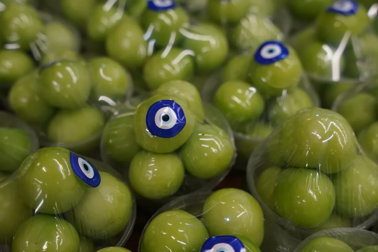 Yeşil eriğin kilosu 500 dolara satılıyor! Ön sipariş ile Türkiye’den ithal ettiler